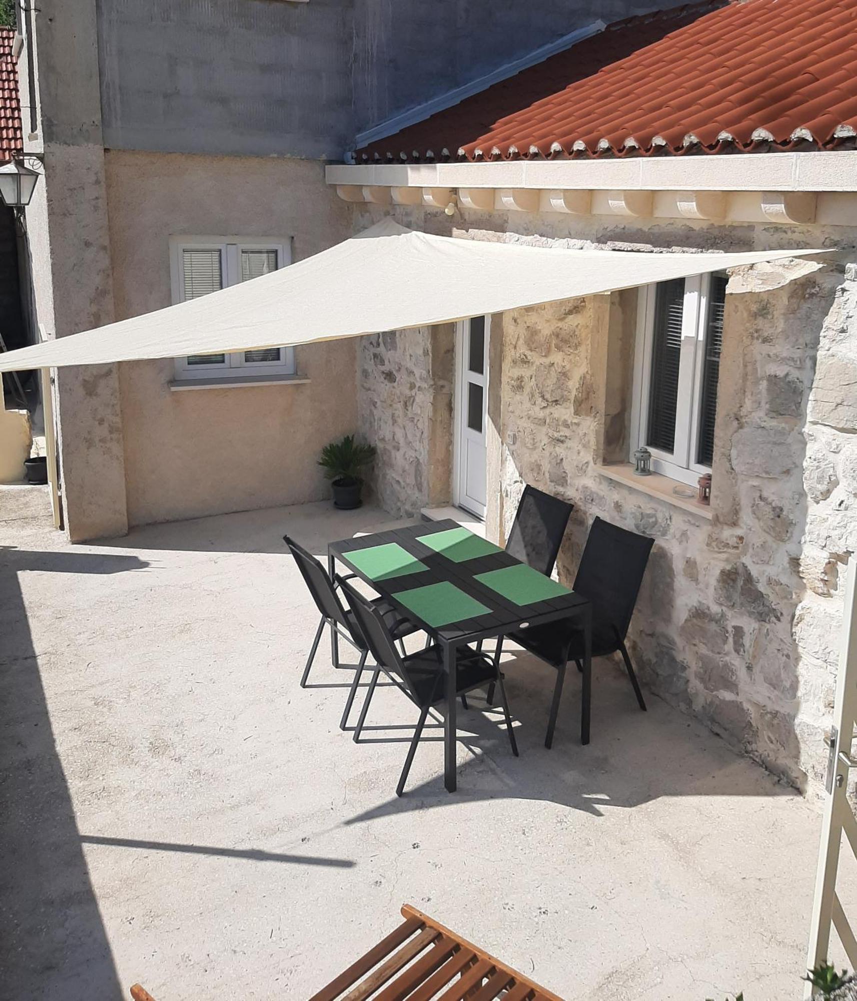 Little Stone House Appartement Buici  Kamer foto